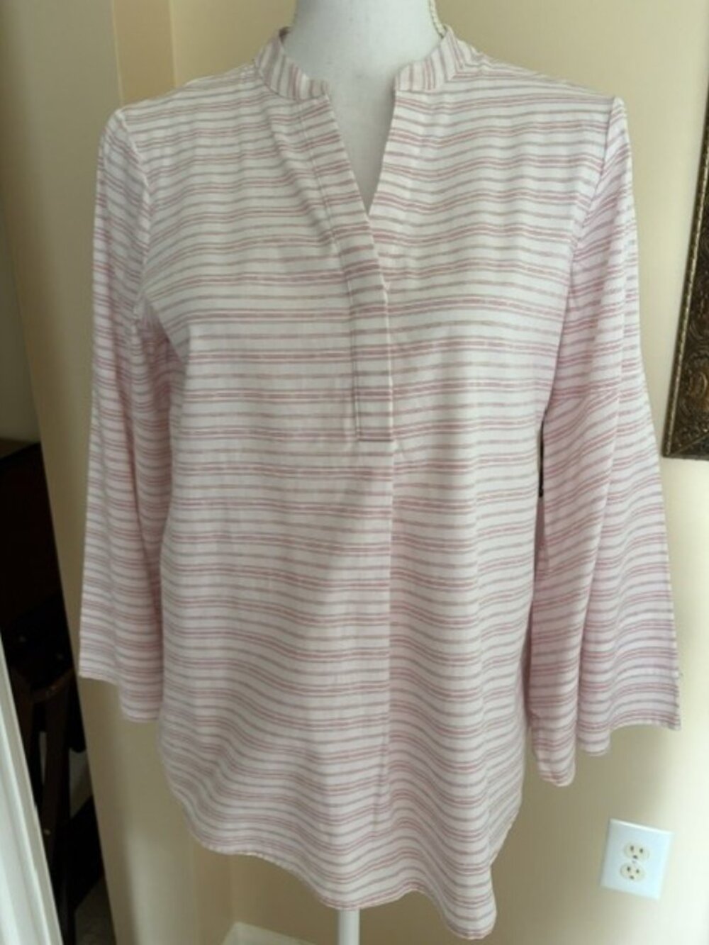 NWT IVANKA TRUMP 'BLOSSOMS' STRIPED BLOUSE